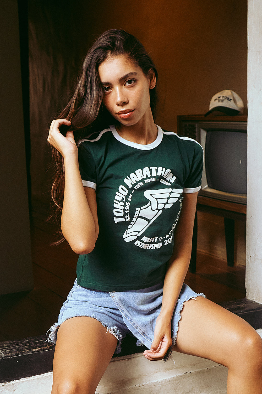 Vintage Women's T-Shirt – Retro Ringer Style – Marathon (Green)